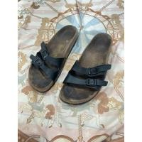 ราคา birkenstock สีดำ size 38 ของแท้ 100% (23922450601)