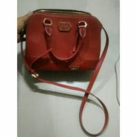 ราคา กระเป๋า lyn แท้ สภาพ 95% (1805943033)