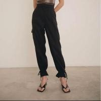 ราคา STUDIO UNKNOWN - Mari Cargo Pants size.s (18082648521)