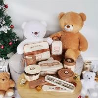 ราคา เซตของขวัญปีใหม่ รวมของหมีๆ ตุ๊กตา กล่องข้าว ถ้วยซุป ชาม แก้วมัค เซทช้อมส้อม ขวดปั๊ม ของใช้ในครัวเรือน | Smileylife S (21895403035)