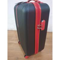 ราคา กระเป๋าเดินทางล้อลาก ไซส์ 20นิ้ว สีดำ ยี่ห้อ President (7544724407)