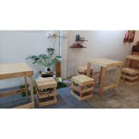 ราคา ชุดโต๊ะกาแฟ 'Pallet Charm' "เปลี่ยนมุมโปรดให้มีสไตล์ ด้วยชุดโต๊ะไม้สนพาเลท งานฝีมือสุดคราฟต์" (42777697521)