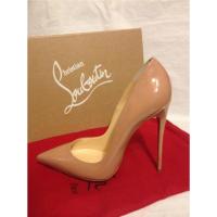 ราคา รองเท้าส้นสูง Christian Louboutin (609812506)