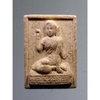 ราคา Antig on Shopee 4557 แม่นางกวัก เนื้อผง หลังอักขระ ยันต์ น่าจะเป็นพระเกจิทางภาคเหนือจัดสร้าง ขนาดเมื่อเทียบกับเหรียญบาท (19382869374)