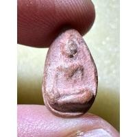 ราคา พระเครื่องพระเนื้อดินพิมพ์หยดน้ำหลังยันต์ เนื้อแห้งเก่า (29752259254)