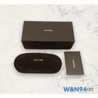 ราคา ร้านคนไทย ‼️Logoทอง‼️กล่องแว่นเล็ก Tomford (9615074383)