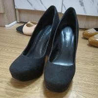 ราคา มือ 2 รองเท้าส้นสูง size 35 Charles&Keith (21285549939)