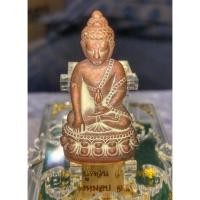 ราคา พระชัยหลวงปู่พวน วรมังคโล รุ่นชินบัญชร (ปฐมฤกษ์) ฐานเป็นทองแดง มีเลขโค๊ต สุ่มให้ ออกปี 2558 วัดช้างหมอบ จ.สุรินทร์ (9387871197)