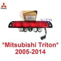 ราคา แท้ศูนย์ ไฟเบรค MITSUBISHI TRITON L200 2005 - 2015 ML MN มิตซูบิชิ ไทรทัน ไฟเบรกท้ายรถ ไฟท้ายกระบะ ไฟเบรก ไฟฝาท้าย (15685867755)