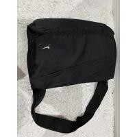 ราคา กระเป๋าสะพาย Nike สีดำ (10497512577)
