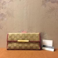ราคา กระเป๋าสตางค์ Gucci แท้ มือสอง (318476564)