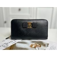 ราคา กระเป๋า FERRAGAMO LONG WALLET สีดำเรียบหรู มีหลายช่อง (27317679452)