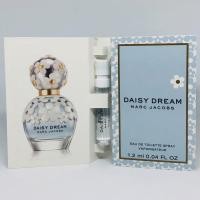 ราคา Marc Jacobs Daisy Dream EDT 1.2ml (น้ำหอมไวออล) (21307779724)