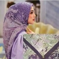 ราคา สีม่วง UNGU AZMI MOTIF VOAL SQUARE VEIL (54502575849)
