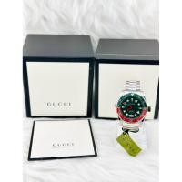 ราคา Gucci Dive Quartz Green Dial Men’s Watch Ya136222 (51204829163)