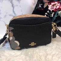 ราคา COACH 69253 DISNEY X COACH CAMERA BAG WITH THUMPER (2341641671)