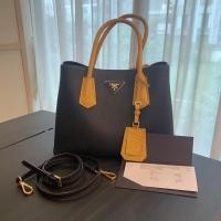 ราคา BU220302269] Prada / Double Bag with Crocodile Leather Handle (15261536723)