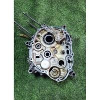 ราคา แคร้งเครื่องCBR150 คาร์บู / CBR150i ซ้าย และ ขวา แท้เบิกศูนย์มือสองHONDA KPP พร้อมส่ง 11100-KPP-900 (53450562119)