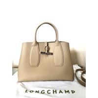 ราคา Used (like very new) Longchamp roseau luxe (M) สี sand (shop 19,000) (19208638544)