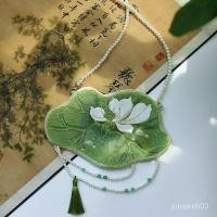 ราคา กระเป๋าชุดฮั่น ปักใบบัวปักสองด้าน กระเป๋าเป้สะพายหลังชุดฮั่นฟูสไตล์โบราณ เครื่องประดับชุดฮั่น (28553248895)