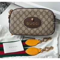 ราคา ✨Like new Gucci GG supreme crossbody bag 24 cm. (4557011336)