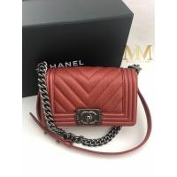 ราคา used like new Chanel boy8 red caviar holo26 (6850292765)