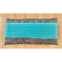 ราคา ปลอกหมอนบอดี้ (ใบใหญ่มาก) สีฟ้าดำลายวงกลมกราฟฟิก มือสองสภาพดี สินค้าญี่ปุ่น-เกาหลีแท้ (20777138171)