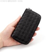 ราคา 【2015 -2025】 กระเป๋าใส่กุญแจหนังแกะทอสำหรับผู้ชายและผู้หญิง กระเป๋าล็อคหนังแท้ กระเป๋าใส่กุญแจประตู (53953753271)