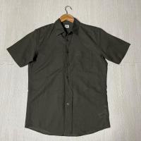 ราคา Uniqlo Linen Shirt เสื้อเชิ้ตลินิน แขนสั้น สีเขียวขี้ม้าเข้ม Size M ชาย มือ2 (47753579087)