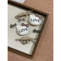 ราคา jibbitz อะคริลิค jibbitz crocs อุปกรณ์ประดับหัวรองเท้า ออกแบบครีเอทีฟ การ์ตูน 3D เช่น หัวแมวและดอกไม้ สำหรับผูกเชือกรองเท้า (44227750694)