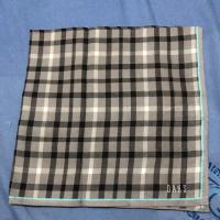 ราคา ส่งต่อ ผ้าเช็ดหน้า daks แท้100% (1399485705)