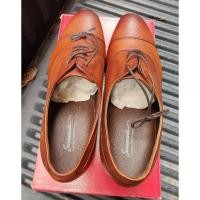 ราคา รองเท้าหนังแท้ saramanda (13850320954)