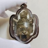 ราคา เศียรปู่เจ้าสมิงพราย เศียรพ่อแก่หน้าเสือ รุ่นขุมทรัพย์เขี้ยวแก้ว หลวงพ่อกาหลงเขี้ยวแก้ว วัดเขาแหลม เลี่ยมกรอบอย่างด (22967371039)