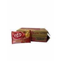 ราคา KitKat คิทแคท สินค้านำเข้าจากญี่ปุ่น..STRAWBERRY,สตรอว์เบอร์รี่ ห่อสีชมพู 1ลัง/บรรจุ 12 แพค ราคาส่ง ยกลัง!! พร้อมส่ง (4982551743)