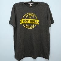 ราคา [L] anvil เสื้อยืดมือสอง สภาพดี แบรนด์เนมแท้ ผ้านุ่ม (4721881442)