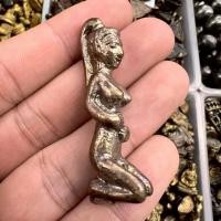 ราคา พระแม่ธรณีบีบมวยผม หล่อเนื้อโลหะโบราณแบบเก่า หลวงพ่อกวย วัดโฆสิตาราม พระบ้านรวมๆสวยๆวัดใจ (44020583482)