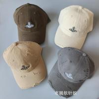 ราคา Vivienne Westwood Retro denim ripped เบสบอลหมวกสุภาพสตรีแฟชั่นบังแดดหมวกทุกการแข่งขัน (27362352984)