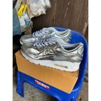 ราคา Nike air max มือสองแท้ ใหม่เอี่ยม ยาว26.5ซม (42426480878)