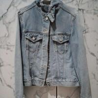 ราคา เสื้อยีนส์เสื้อยีนส์มือสองสินค้าคุณภาพ (19511320096)