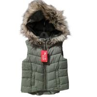 ราคา เสื้อกั๊กเด็ก H&M ไซส์ 110 (46703029093)