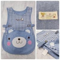 ราคา เสื้อกันเปื้อนเด็ก เอี๊ยมเด็ก Disney แบรนด์ญี่ปุ่น มือสอง น่ารักทุกผืน (26107468692)