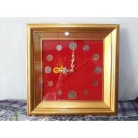 ราคา นาฬิกา เหรียญ ในหลวงรัชกาลที่ 9 ราคาพร้อมเหรียญ ปูผ้าสักหลาดสีแดง (8424401957)