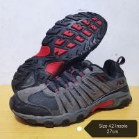 ราคา Fila Mens Westmount Trail Running 42 (56053041590)
