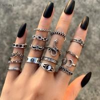 ราคา 16 ชิ้น / เซต ย้อนยุค เรียบง่าย สวยหรู สีเงิน ไทเก็ก หยินหยาง งู ดาว ดวงอาทิตย์ ดวงจันทร์ คลื่นกลวง แหวนผู้หญิง หลายสไตล์ แฟชั่น เครื่องประดับขั้นสูง (22265970343)