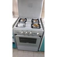 ราคา เตาแก๊สพร้อมเตาอบแบบตั้งพื้น พร้อมฝาปิด ลัคกี้เฟลม LF-350 (19595542635)