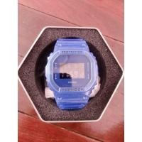 ราคา casio G-shock รุ่น Dw5600SB สีน้ำเงิน มือสอง (9650498739)