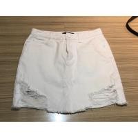 ราคา กระโปรงยีนส์ขาว สั้น ป้าย CPS Women มือสอง (41607135065)