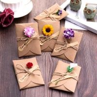 ราคา การ์ดอวยพร ลายดอกไม้แห้ง กระดาษคราฟท์ แบบสร้างสรรค์ สไตล์เรโทร สําหรับวันแม่ วันเกิด วันวาเลนไทน์ DIY (20400178571)