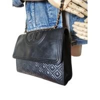 ราคา กระเป๋าสะพายสีดำ หนังแกะ Tory burch cross body bags มือสอง ของแท้สินค้าออกshop(ย้ำว่าแท้) (6390050287)