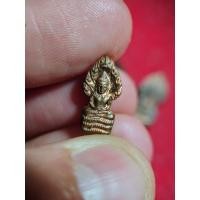 ราคา พระนาคปรกใบมะขาม หลวงพ่อคูณ รุ่นเสาร์ ๕ คูณพันล้าน ปี 37 เนื้อทองแดง (27118751382)